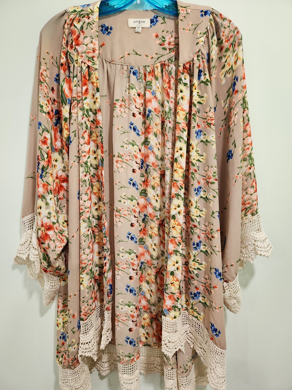 Umgee Taupe Floral Crochet-Trim Open Kimono